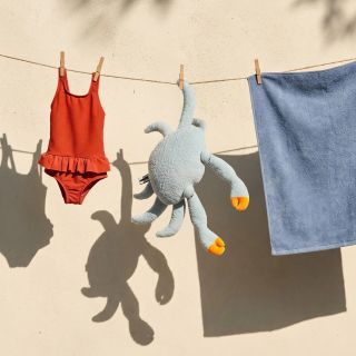 beach essentials 🏖️ Kraba najdete na našem eshopu i v jiných barevných variantách🦀 #bigstuffed #beachessentials