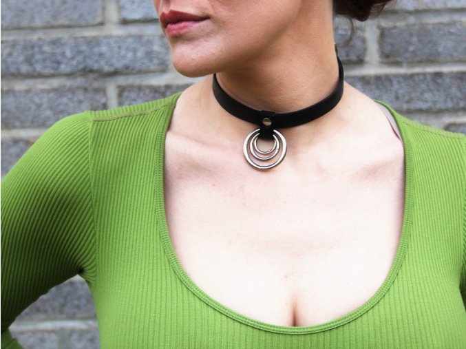 Kožený Choker s kruhy