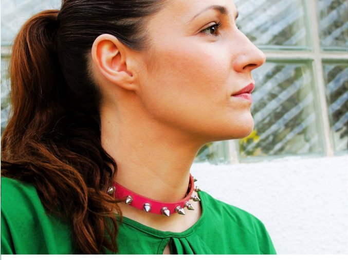 Růžový Choker s hroty