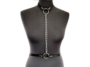 Řetízkový Harness v kombinaci s kůží