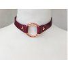 Fialový kožený choker Violet Grace s kroužkem.