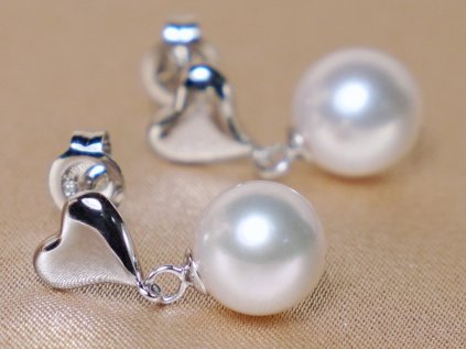 arany fulbevalo edesvizi gyongyokkel ww03whe fw