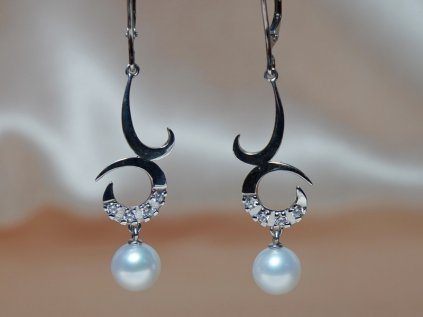 Elegáns ezüst gyöngy fülbevaló klasszikus kivitelben – BC03SE W