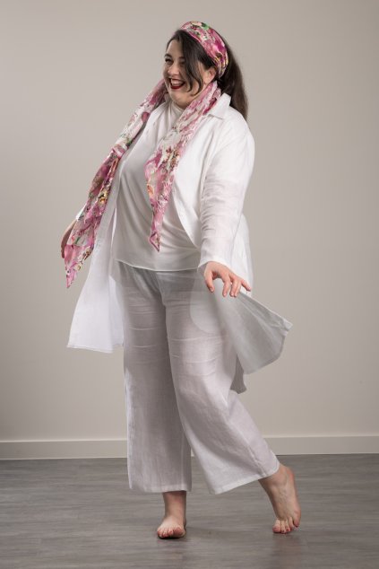 Leinenhose Romy White 7/8  Maxi-Hemd aus feinem Leinen
