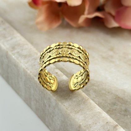 Prsten z chirurgické oceli Roma