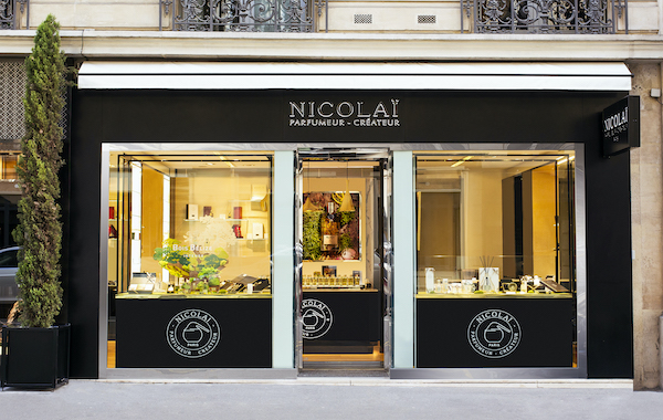 Nicolaï s podtóny Guerlain