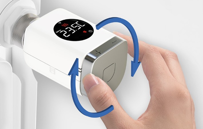 Nastavení termostatické hlavice MOES TRV 801 Wi-Fi otočením přední části