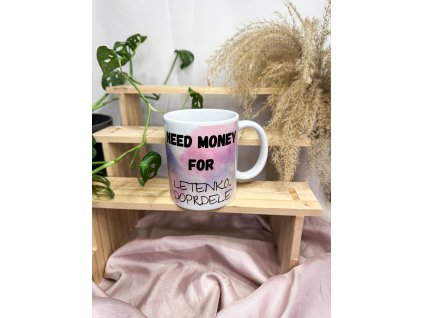 hrnek s humorným nápisem o cestování