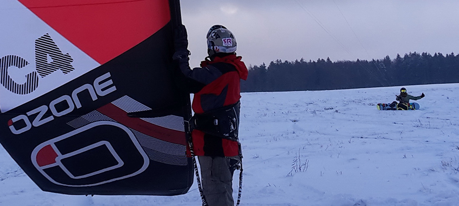 Úskalí startování draka při kiteboardingu