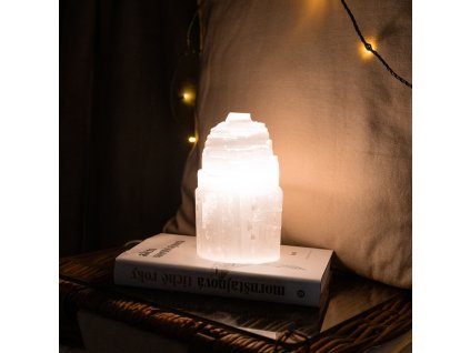 Elektrická selenitová lampa do zásuvky