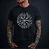 Vegvísir, kompas, černé tričko