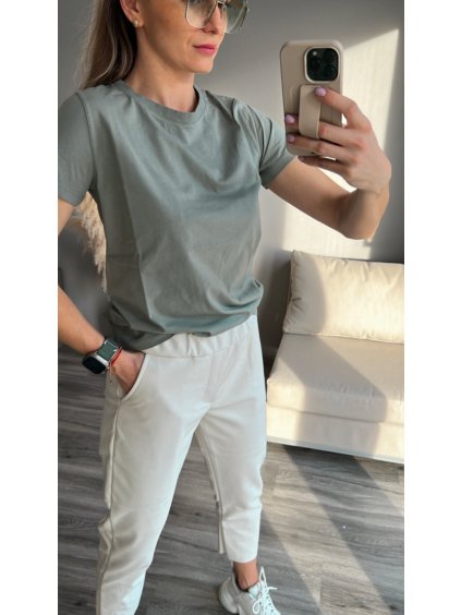 FA0370A7 9592 47C7 9997 A7BE07ED4908