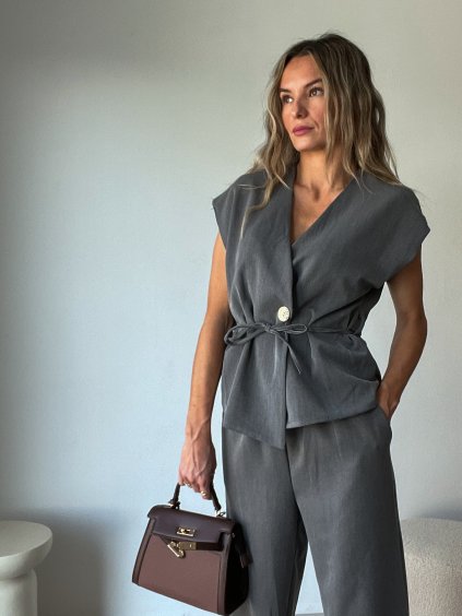 Elegantni komplet s vestou VERZO šedý
