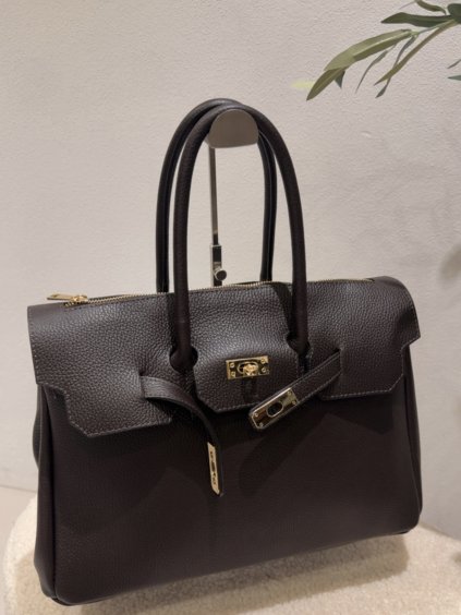 5326E450 BE19 4092 B2B3 2AA322C21ACD