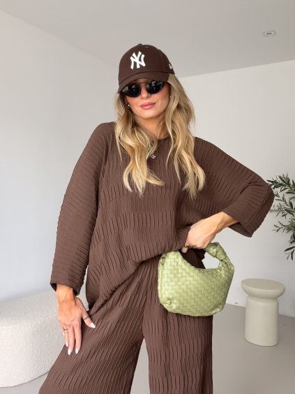 Hnědý komplet OLIVE