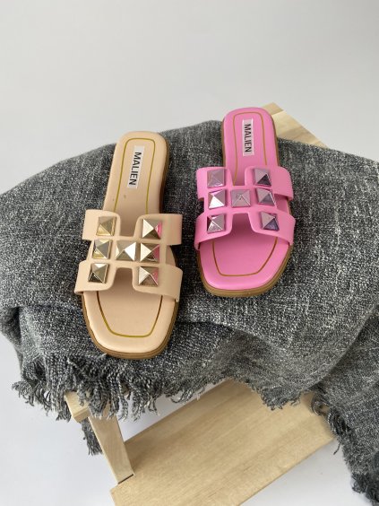 Růžové pantofle s cvočky MALIEN PINK