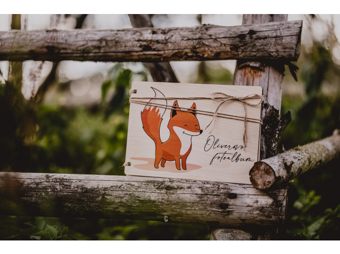 Dětské fotoalbum #foxie  Dřevěné dětské fotoalbum s liškou.