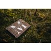 Svatební fotoalbum #monogram  Monogram příjmení v pozadí