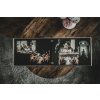 Svatební fotoalbum #monogram  Monogram příjmení v pozadí