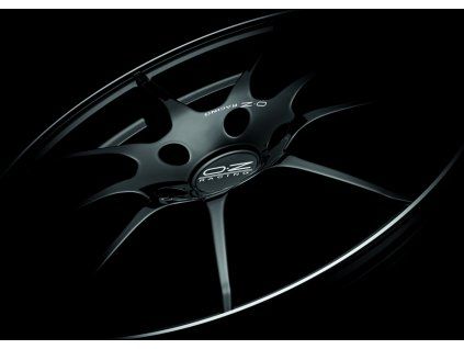 gloss black diamond lip silver lettering 02