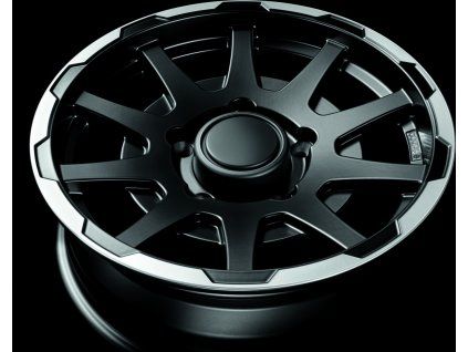 matt black lip polish 02