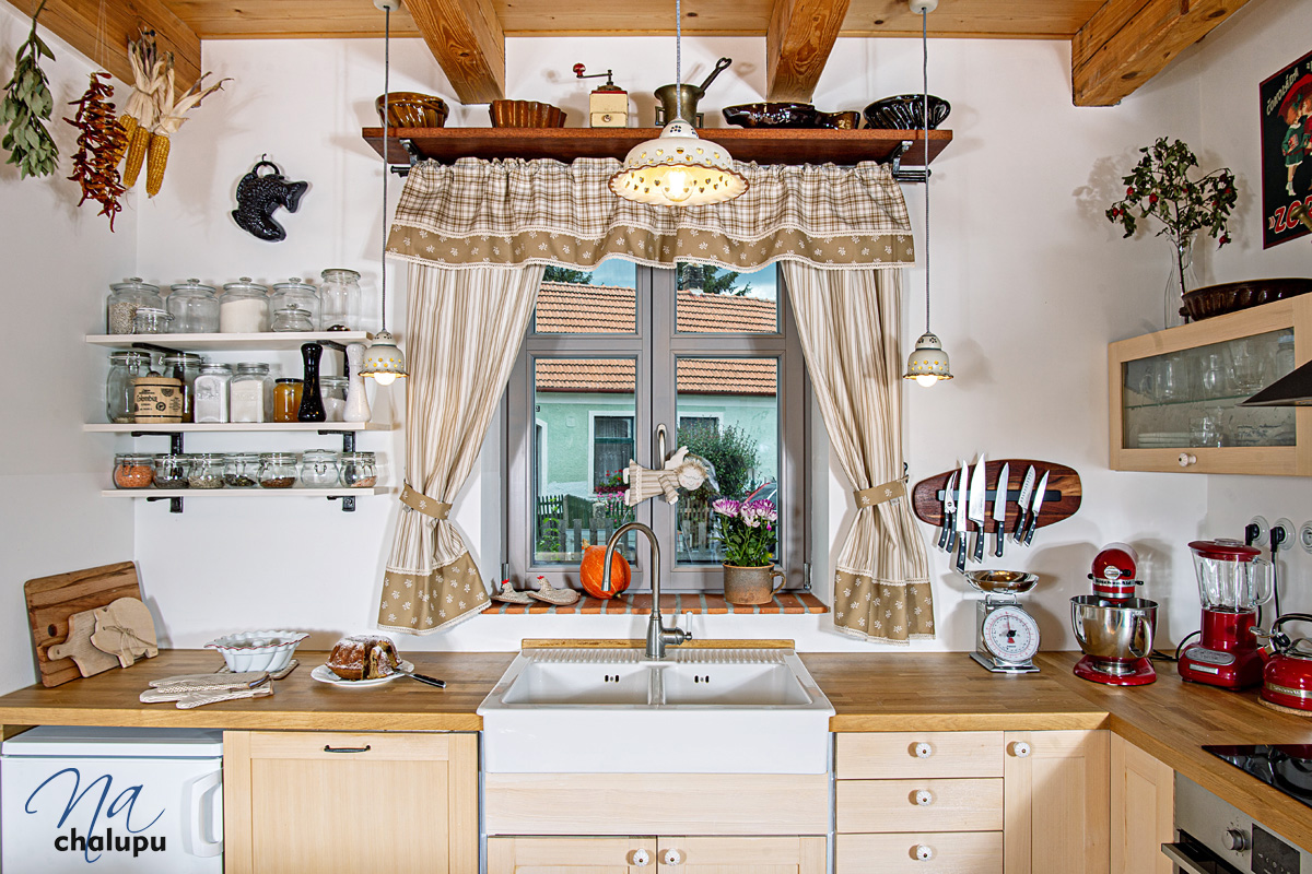 bezove_zavesy_kanafas_na-chalupu_IMG_1129