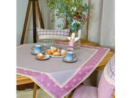 ruzovy kanafas napron kostky kyticky DSC 0590