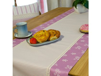 behoun ruzovy kanafas kyticky DSC 0516