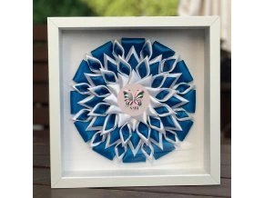 Kokarda v rámu „Květ“