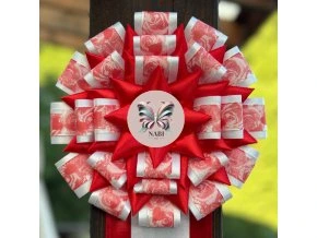 Dekorační kokarda „Červená růže“