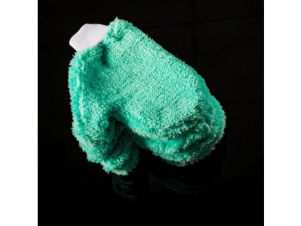 wheels glove cyan 550x550