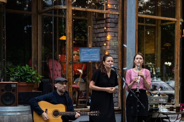 14/9 Koncert pod stromem – Maltézské náměstí