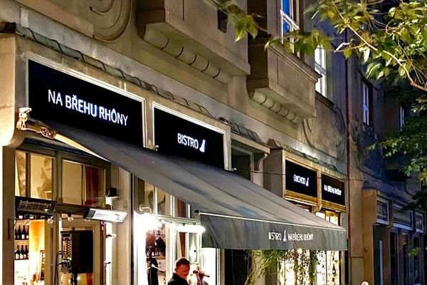 Červenec – Živá hudba – Puškinovo náměstí