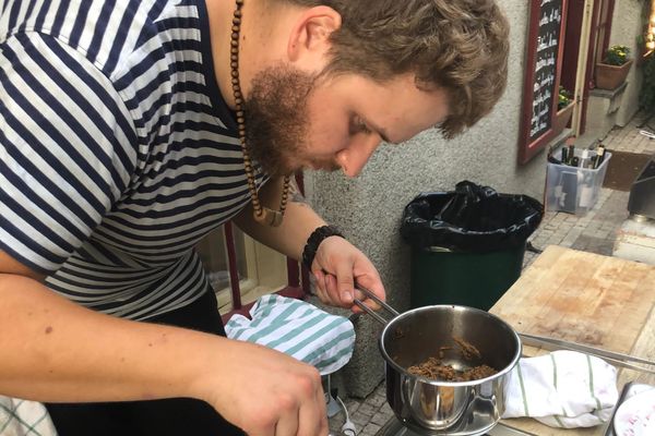 Degustace s poezií – Za Rohem