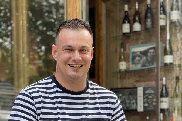 20. 02. Vinný stand-up s Peterem – Bubeneč