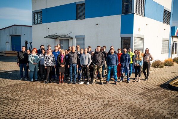 Nábytek Mikulík – tým a výroba