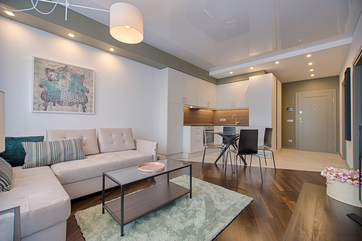 NENÍ TO JEN O VZHLEDU: Jak vybrat sedací soupravu, která vám bude opravdu vyhovovat