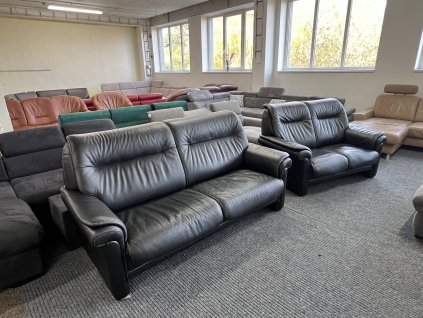 Sedací souprava 3 + 2 - kůže - zánovní