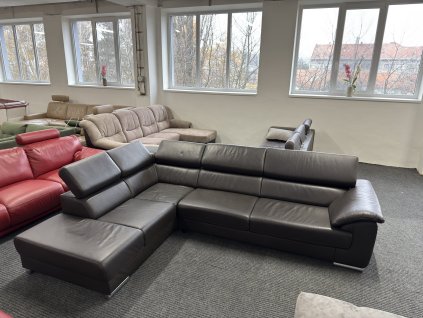 Rohová sedací souprava - kůže – zánovní