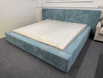 Čalouněná manželská postel 180 x 200 - NEPOUŽITÁ