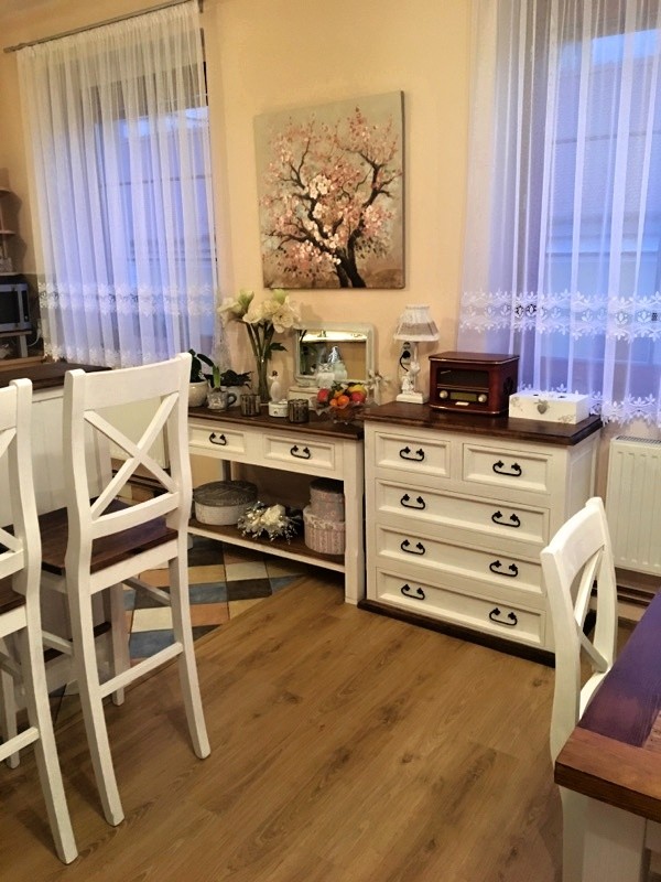 Jídelna po anglicku Uherské Hradiště