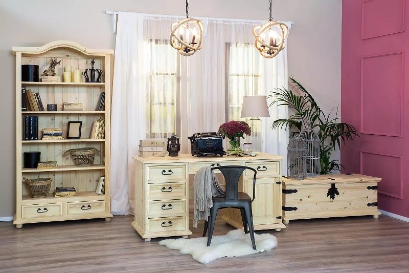 Lak, vosk, olej nebo barva?