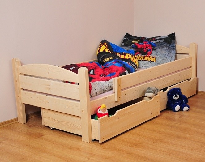 Postel z masivu MATĚJ MINI s šuplíky