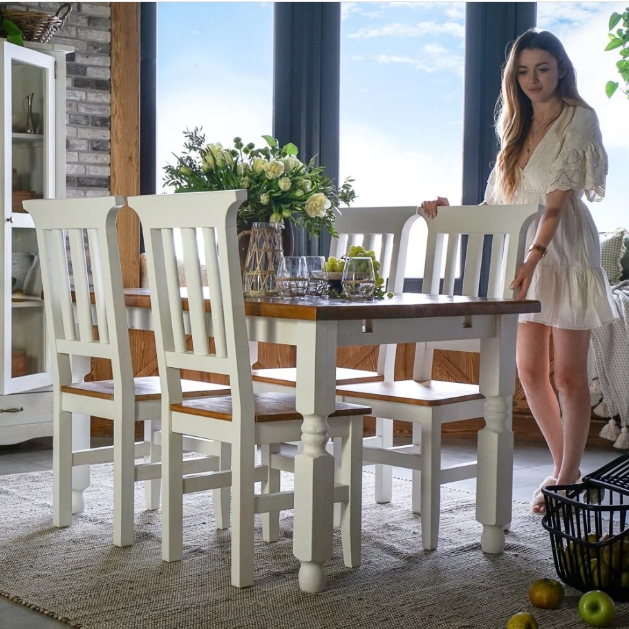 Jak vybrat jídelní stůl pro více lidí?