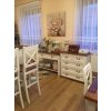 Komoda se zásuvkami SWEET HOME COM27 (Barevné provedení Bílá - ořech lak)