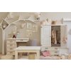 WHITE HOME