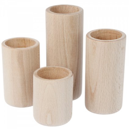 Kulaté dřevěné svícny 4 kusy,