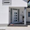 Vchodové dveře bílé 100 x 200 cm hliník a PVC 3157065