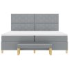 postel s box springem s matrací a lavicí světle šedá 200x200 cm tkanina 3344401