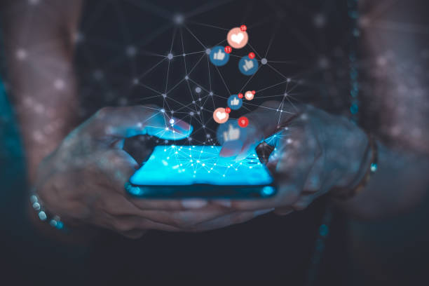 Sociální Sítě: Propojení a Výzvy nové Doby.